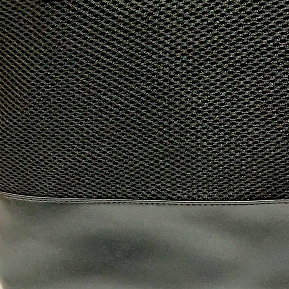 New MARLA WYNNE HSN Black Mesh Tote Shoulder Bag Leather Trim and Hidden Pockets - Picture 7 of 15